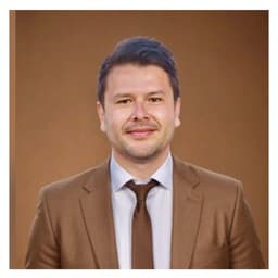 Julian Calvo, Ed.D., M.S., DecipherU founder and instructor